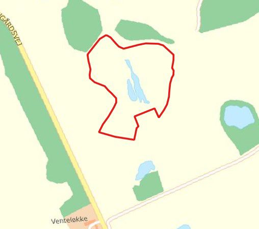 Projektgrænsen til forundersøgelsen til et vådområde øst for Hindevad er markeret med rødt.